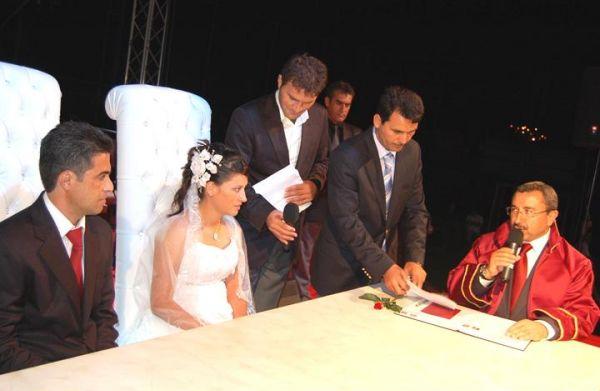 Heyecandan doğum tarihini unuttu 11