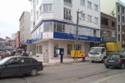 Türkiye İş Bankası Yenidoğan Şubesi açılıyor 26