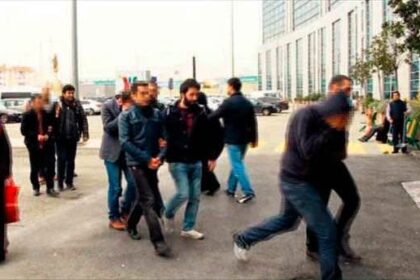 Sahte çağrı merkezi çetesi çökertildi 34