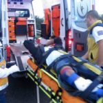 Minibüsçülerin bıçaklı yol verme kavgası: 3 yaralı 12