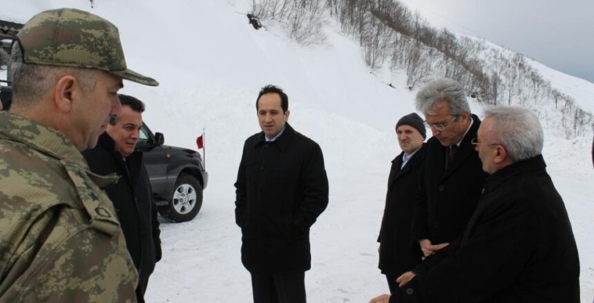 Eski Kaymakam Necmettin Kalkan gözaltında 11 Eski Kaymakam Necmettin Kalkan gözaltında 11