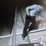 Cemevine girip bağış kutularını çaldılar 12