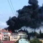 Kuşlar konmasın diye dökülen zift yangına sebep oldu 13