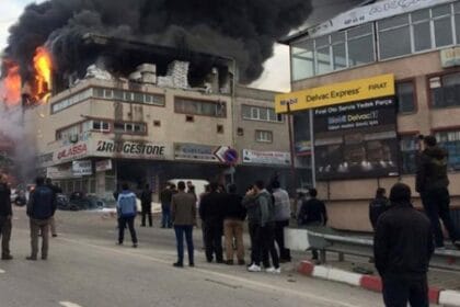 Sultanbeyli de patlama!! Yaralılar var! 38