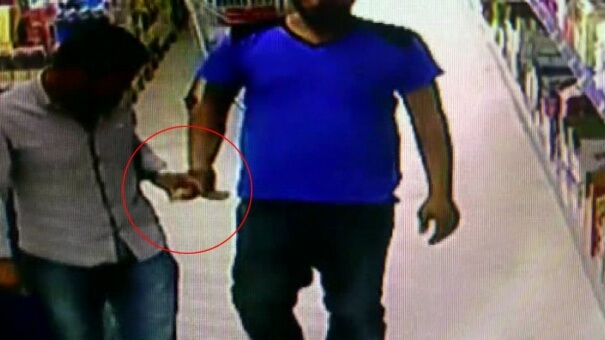 Markette uyuşturucu ticareti kamerada 11