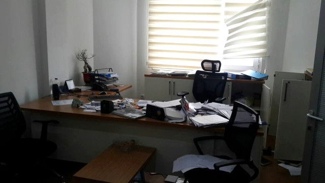 Kooperatif binasına giren şahıslar evrak çaldı! 11