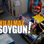 Kasadaki yaklaşık 3 bin lirayı çalıp kayıplara karıştılar 12