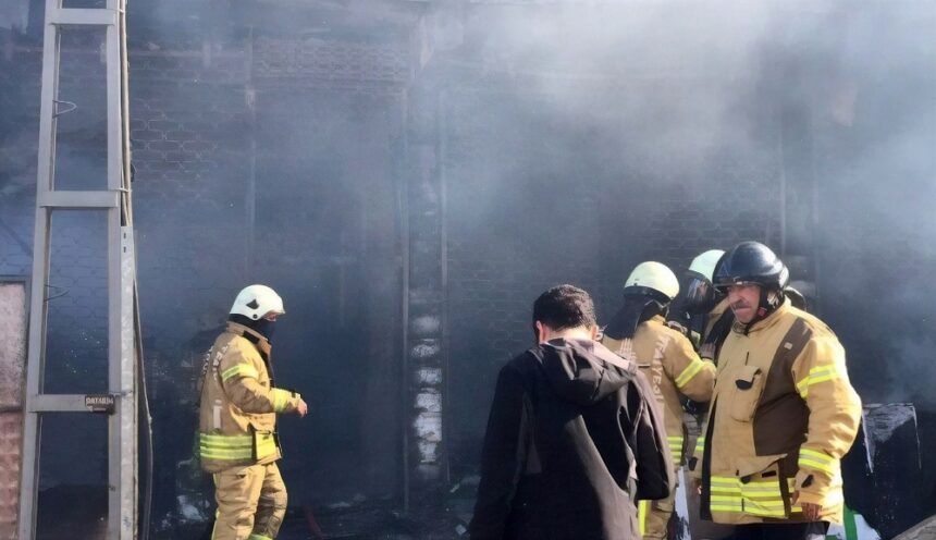 Konfeksiyon atölyesi alev alev yandı 11