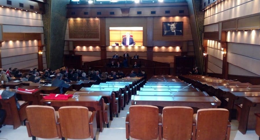 İBB Meclisi askeri araziyi oy çokluğuyla belediyeye tahsis etti 7