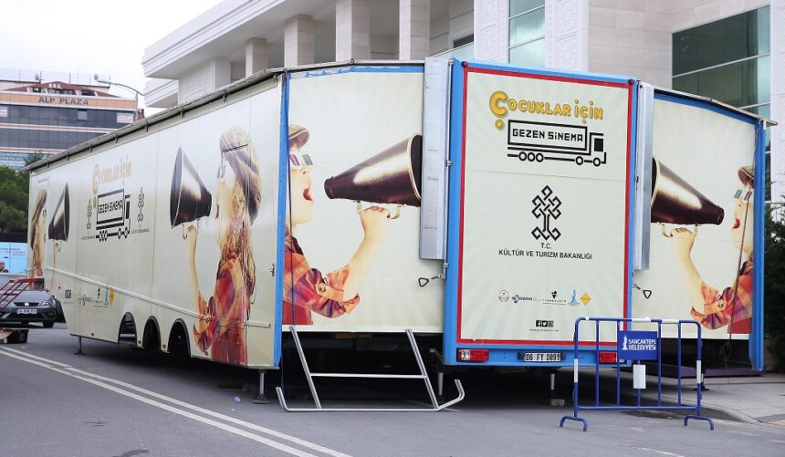 ‘Çocuklar için gezen sinema’ 11