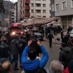 Kartal'da 8 katlı bina çöktü. Ölü ve yaralılar var! 11