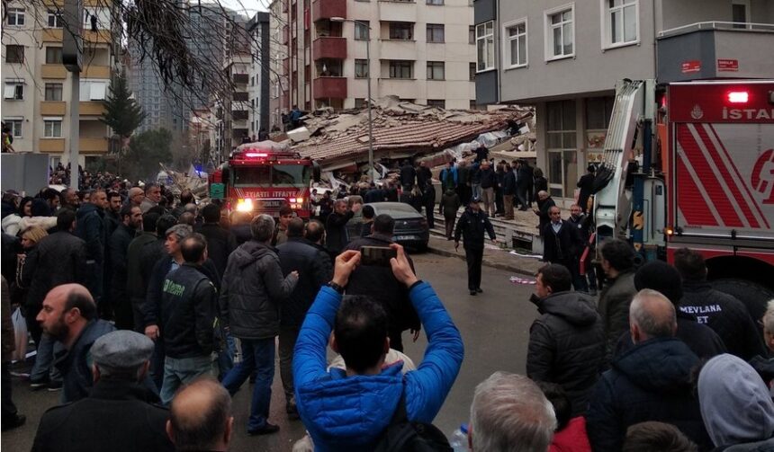 Kartal'da 8 katlı bina çöktü. Ölü ve yaralılar var! 11