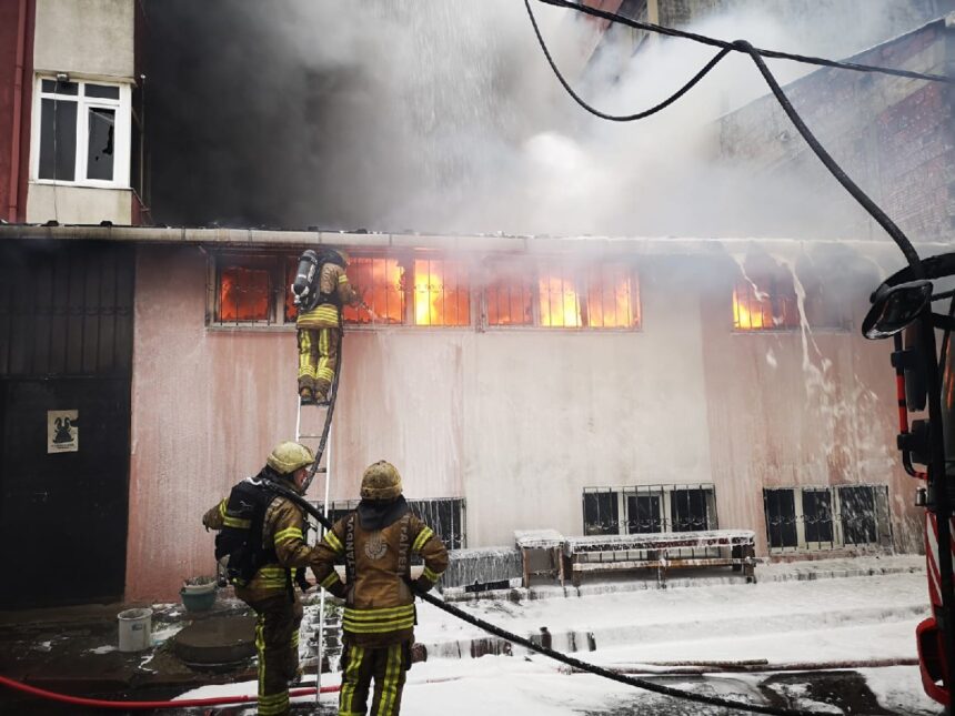 Yenidoğan'da yangın! 11 Yenidoğan'da yangın! 11