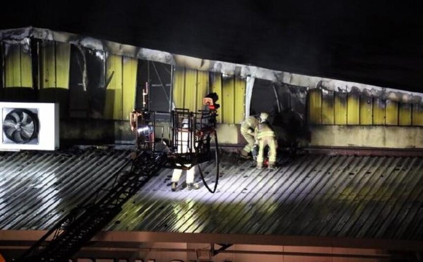 Gıda deposunda büyük yangın 11 Gıda deposunda büyük yangın 11