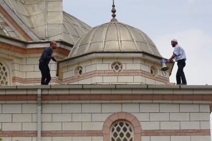 Çocuklarını göremediği için intihara kalkıştı! 25