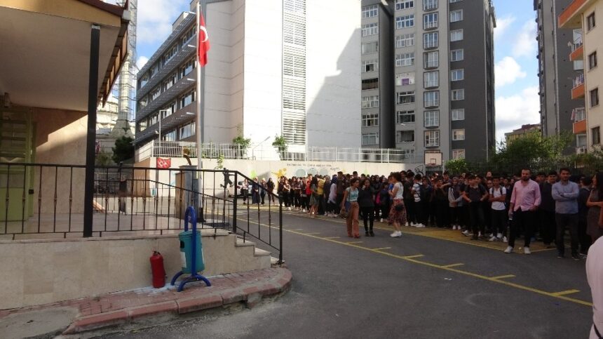 Çok Programlı Anadolu Lisesinde yangın paniği 11