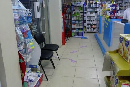 Eczanede unutulan poşeti böyle çaldı 20