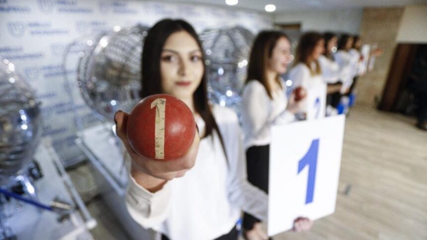 Milli Piyango sonuçları açıklandı: İşte kazanan numaralar 11