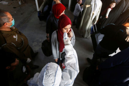 Koronavirüs nedeniyle sınır kapıları kapatıldı, uçuşlar durduruldu! 23