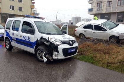 Kaçmaya çalışan hırsızlık şüphelisi aile yakalandı 27