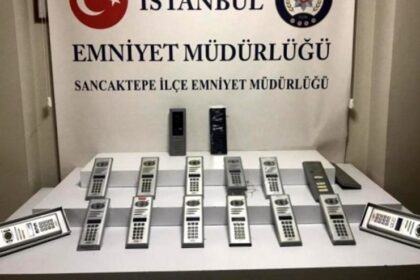 Çocuk “diafon hırsızları” kıskıvrak yakalandı 20