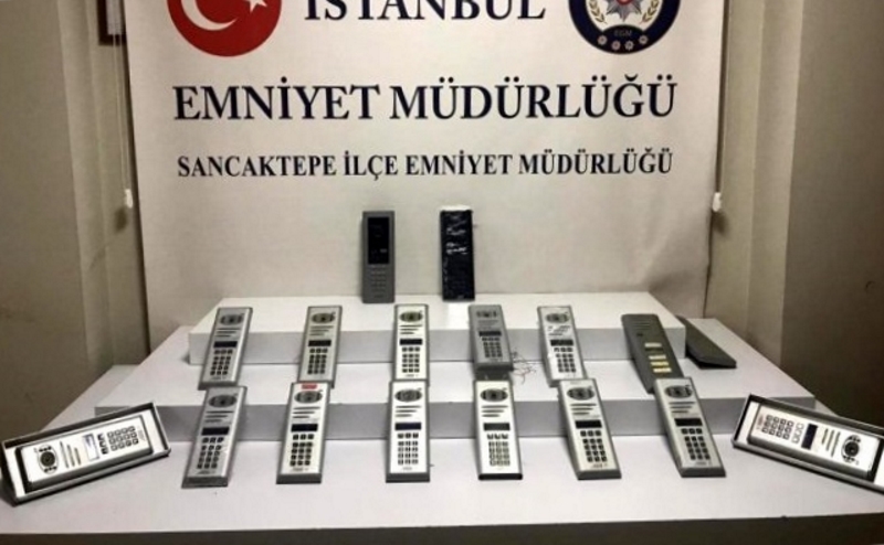 Çocuk “diafon hırsızları” kıskıvrak yakalandı 11