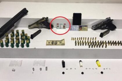 Sahte MİT kimliği ile uyuşturucu satmışlar! 21