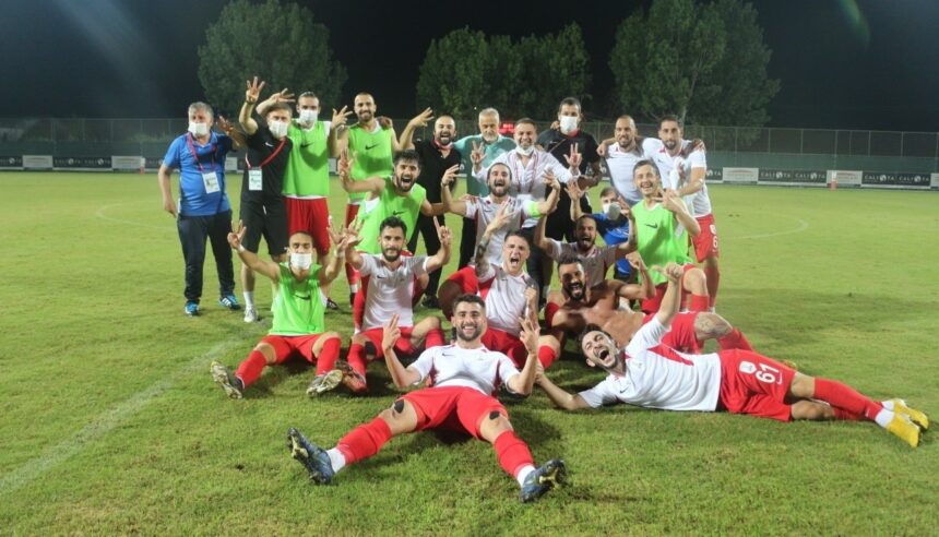 Sancaktepe Futbol Kulübü yarı finalde! 11