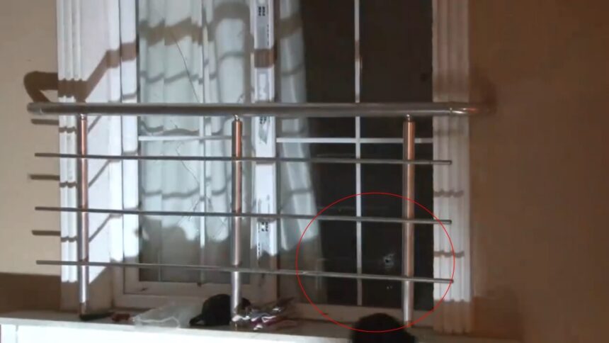 Eve girmek isteyen hırsız, komşuya yakalandı 11