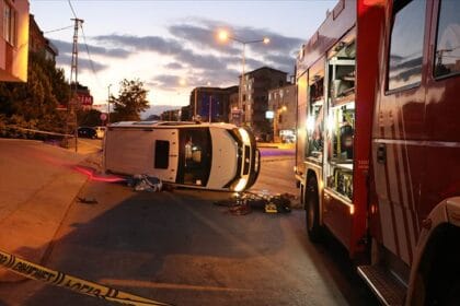 Korkunç kazada emniyet kemeri detayı... 23