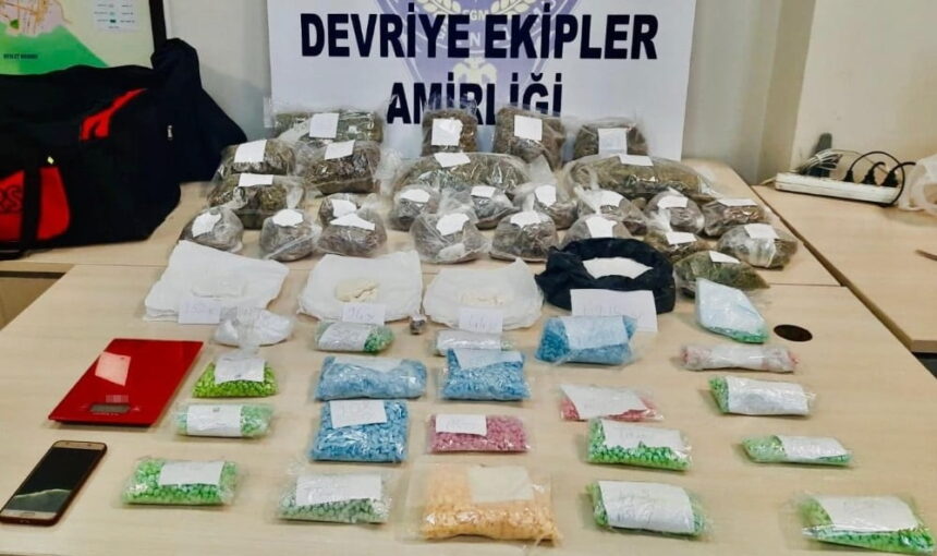 Kavga ihbarına giden polis uyuşturucu imalathanesi buldu! 11 Kavga ihbarına giden polis uyuşturucu imalathanesi buldu! 11