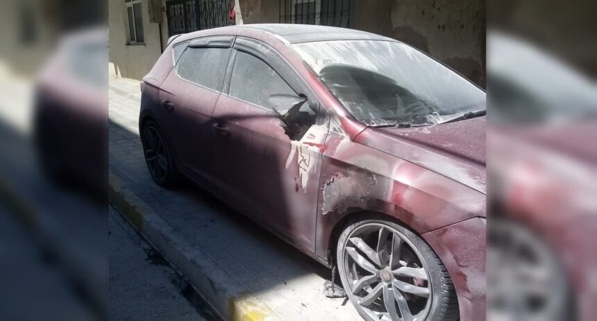 Husumetlisinin aracını benzin döküp yaktı 11
