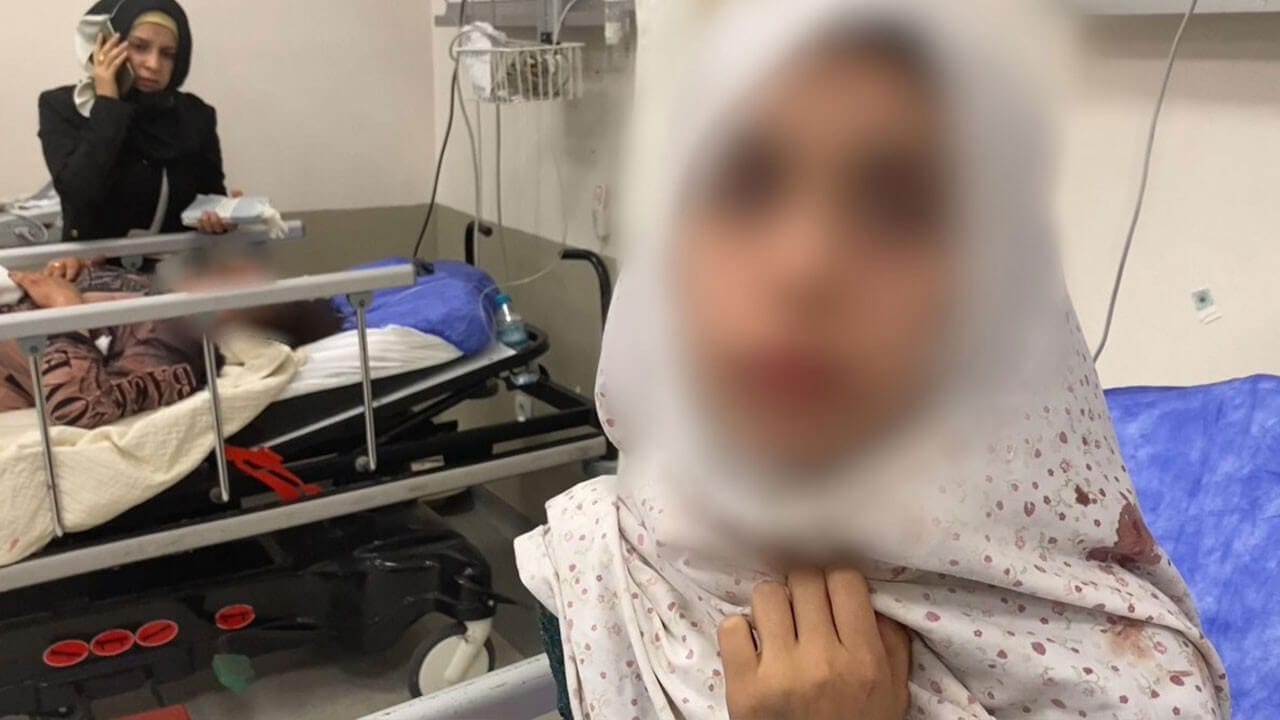 Kulağındaki küpeyi bile çaldılar! Suriyeli aile hastanelik oldu 9