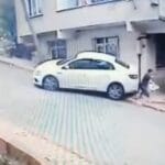 Yoldan geçerken kayan arabanın altında kaldı! 13