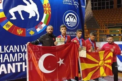 Umut Taha Uslu 57 kiloda Balkan Şampiyonu oldu 32