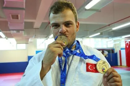 Milli judocu Samet Bulut olimpiyatlarda gümüş madalya kazandı 30