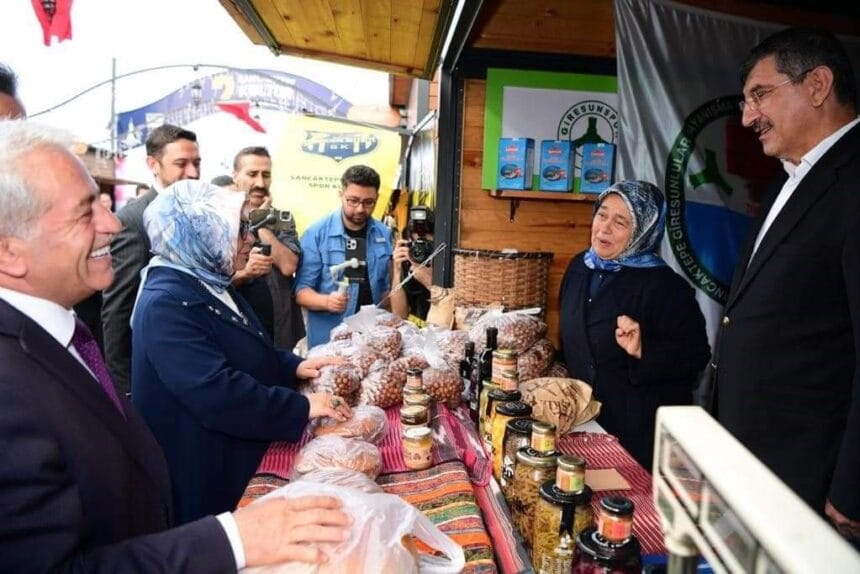 Anadolu'nun renkleri Sancaktepe'de buluştu 11