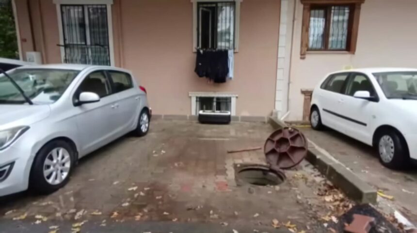 Şiddetli yağmur sonrası rögar taştı, 4 evi lağım suyu bastı 11 Şiddetli yağmur sonrası rögar taştı, 4 evi lağım suyu bastı 11