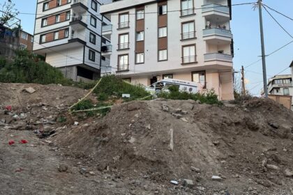 Yenidoğan'da boş arazide bebek cesedi bulundu 38