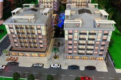 Deprem izolatörlü Japon Konutları'nın temeli Sancaktepe'de atıldı 18