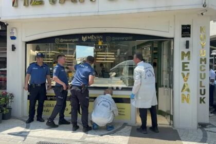 Sarıgazi'de kuyumcuya silahlı soygun girişimi 38
