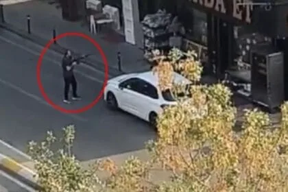 Tazminatını alamadığı dükkana kurşun yağdırdı 14