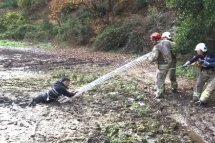 Balık tutma macerası bataklıkta bitti 30