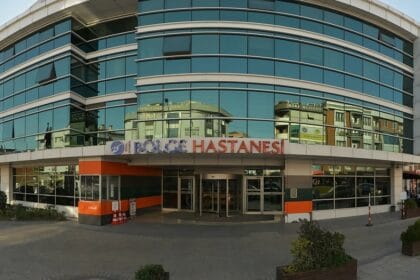 Sarıgazi'deki özel hastanede skandal iddia: Doğum servisi kapatıldı 38