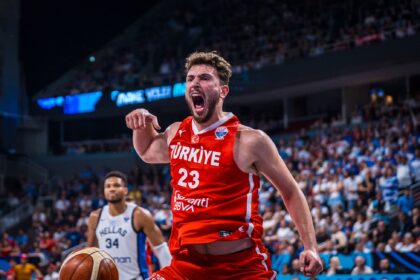 Eurobasket'te finalin adı TÜRKİYE 20