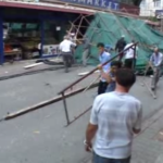 Mantolama için kurulan iskele çöktü 11