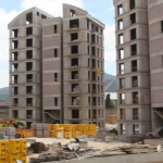 İnşaattan düşen işçi hayatını kaybetti 11