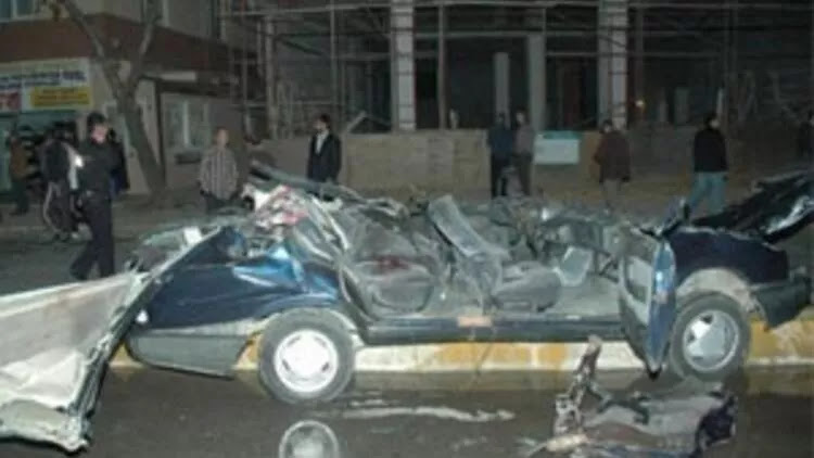 Çekmeköy'de katliam gibi kaza 11 Çekmeköy'de katliam gibi kaza 11