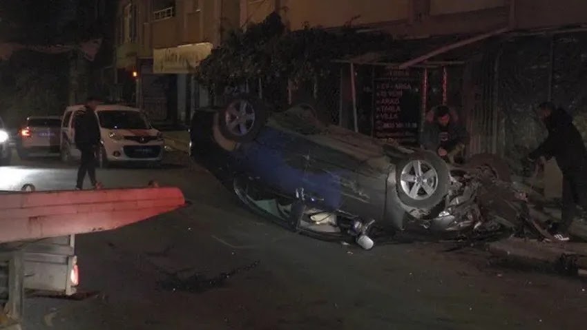 Aracını tartıştığı yayaların üzerine sürdü, takla attı! 11