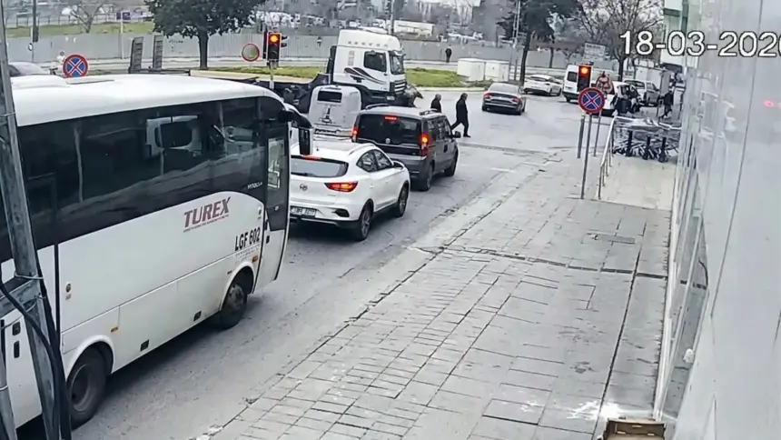 samandira-kaza-tir-ezdi-kadin